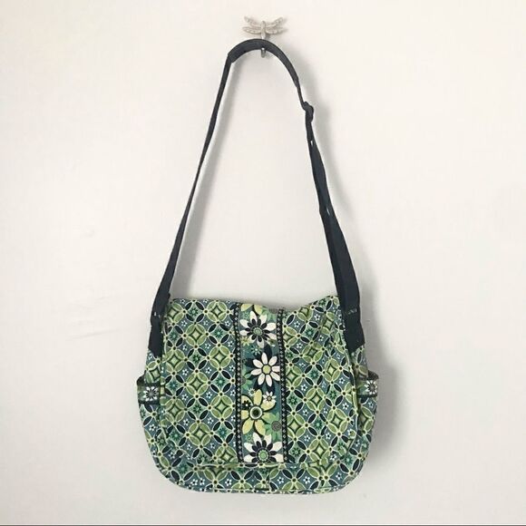 Vera Bradley Handbags - Vera Bradley Daisy Daisy messenger diaper bag